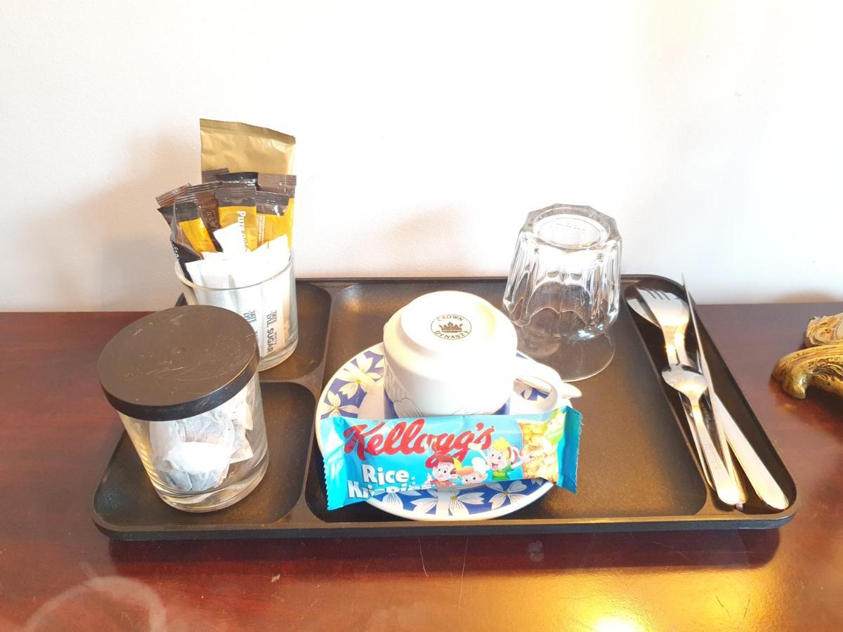 Beautiful Guest Rooms, Free Parking, 30Min Heathrow, 40Min Wembley, 60Min Central London Greenford  Dış mekan fotoğraf