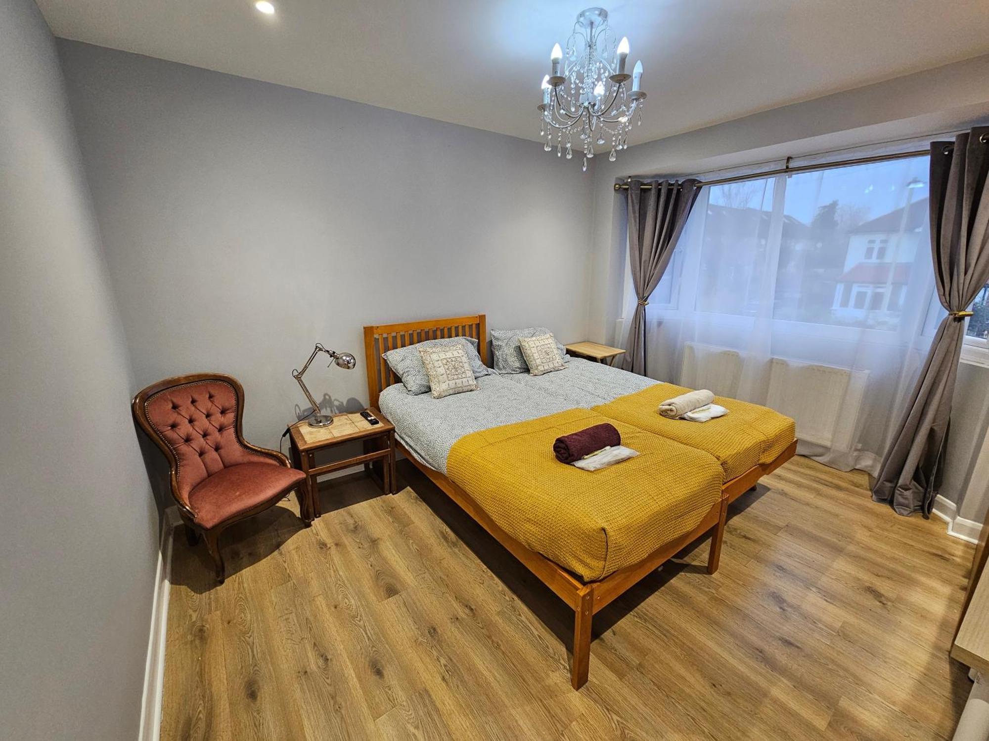 Beautiful Guest Rooms, Free Parking, 30Min Heathrow, 40Min Wembley, 60Min Central London Greenford  Dış mekan fotoğraf